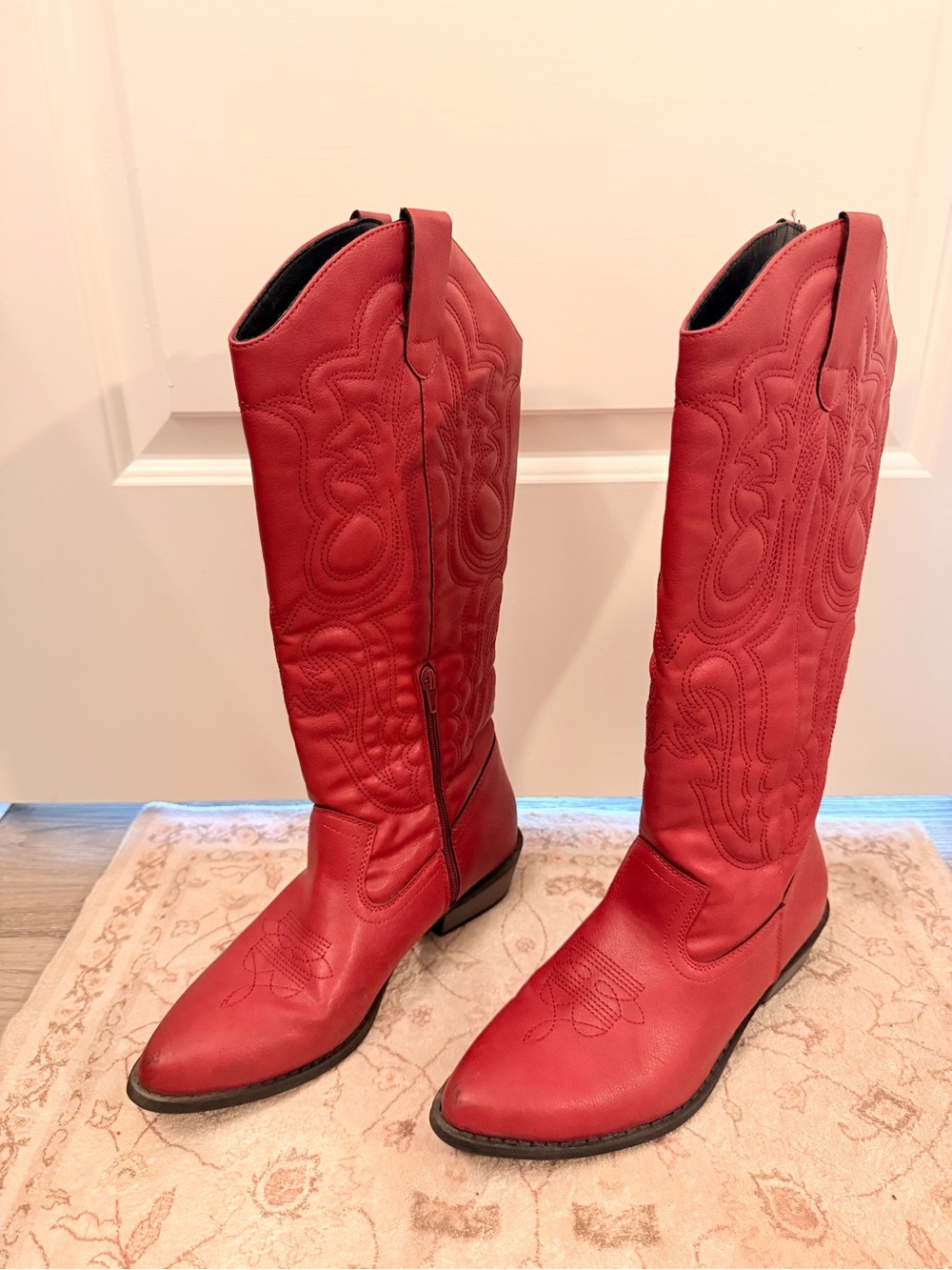Red Women's Heeled Cowboy Boots - Classic Western Style